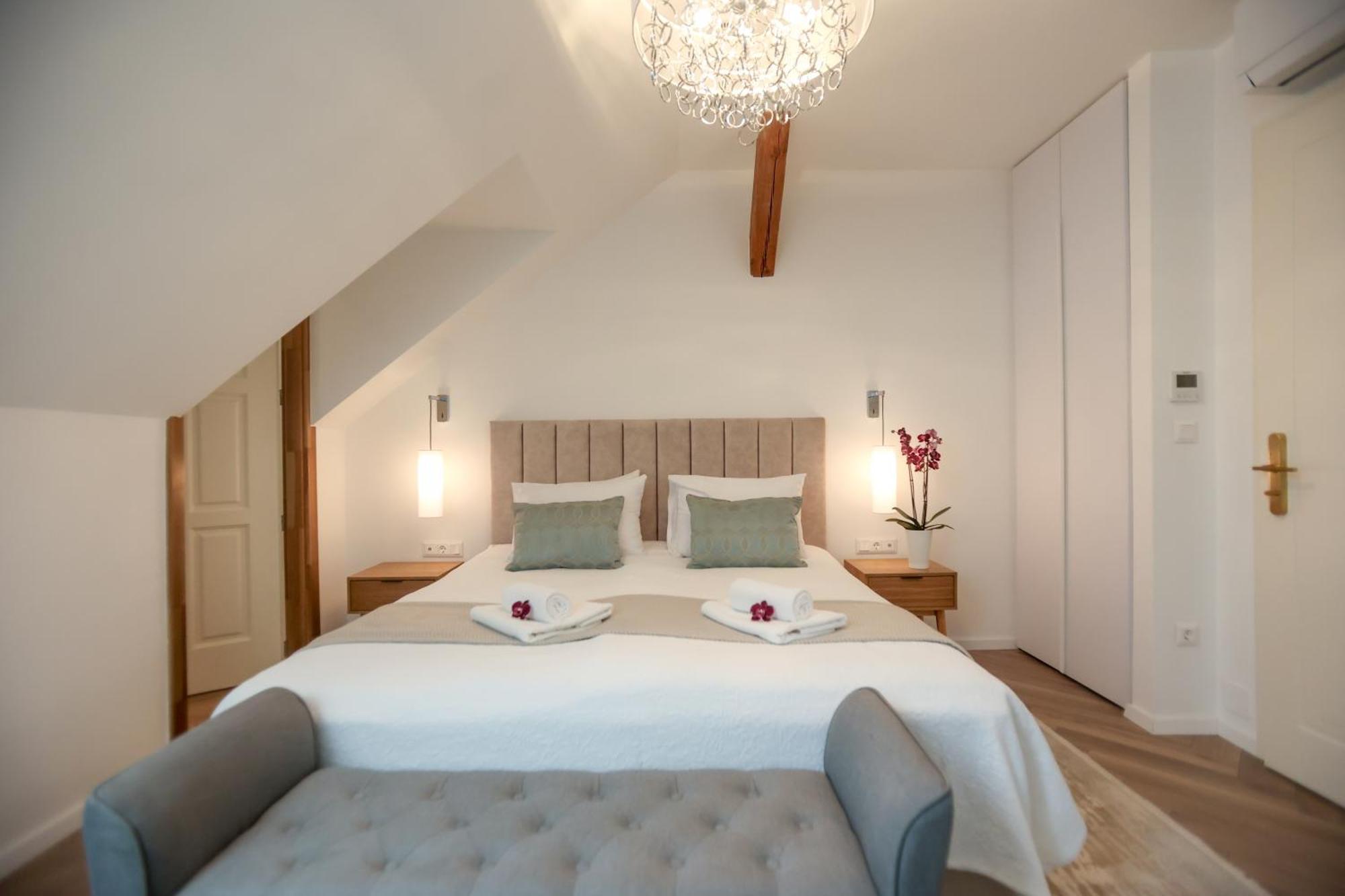 Vadkert Major Hotel Sarvar Ngoại thất bức ảnh