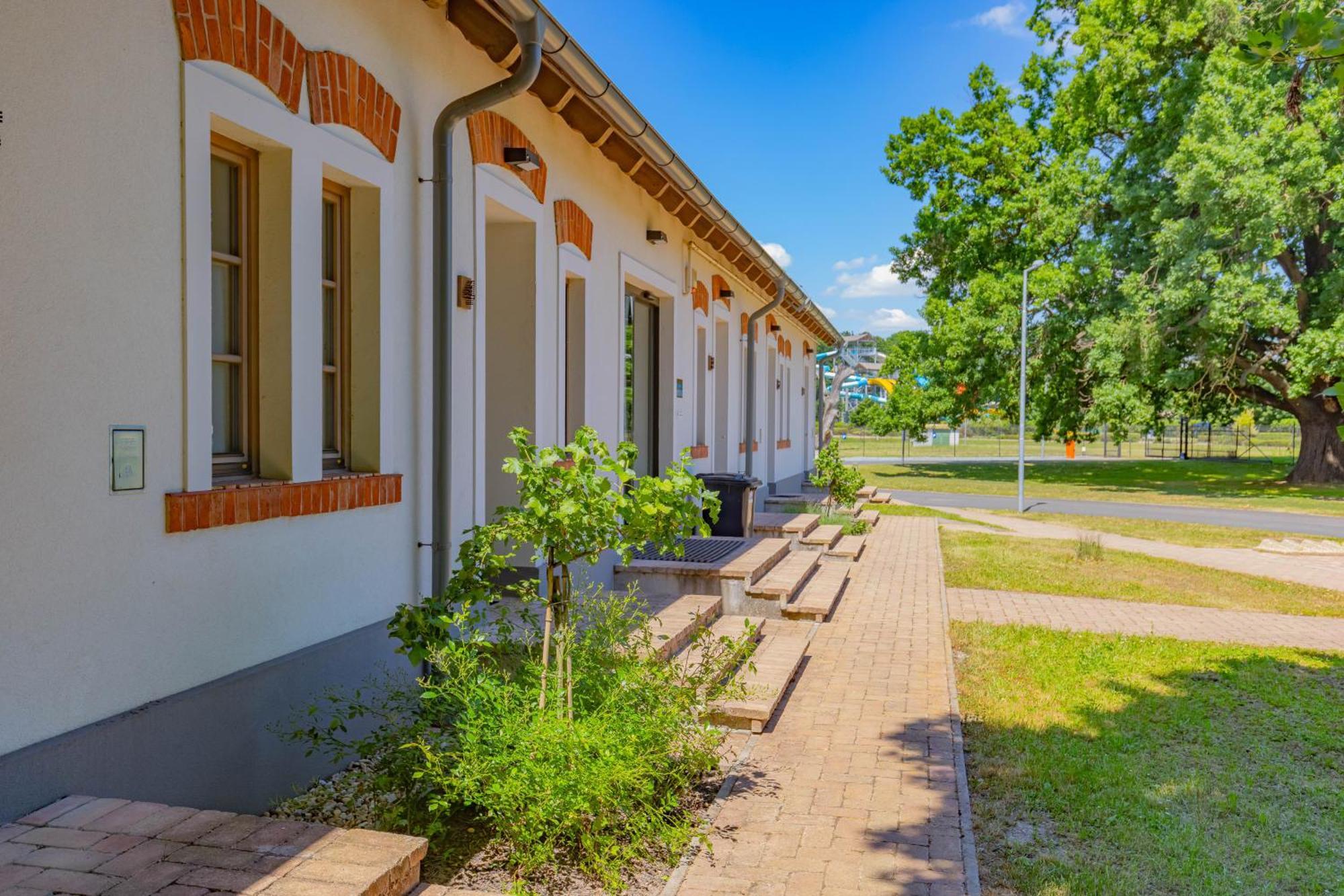 Vadkert Major Hotel Sarvar Ngoại thất bức ảnh