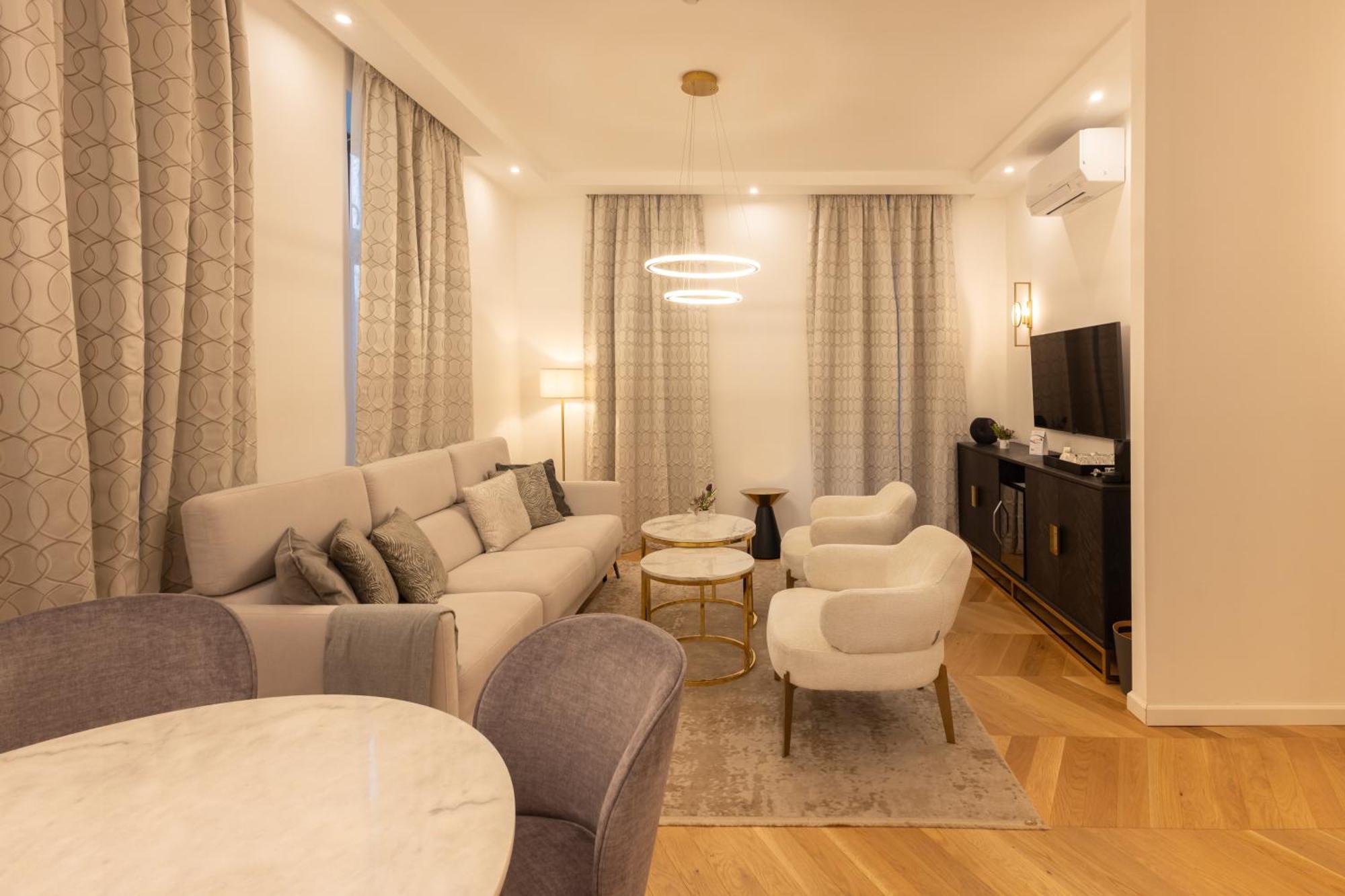 Vadkert Major Hotel Sarvar Ngoại thất bức ảnh