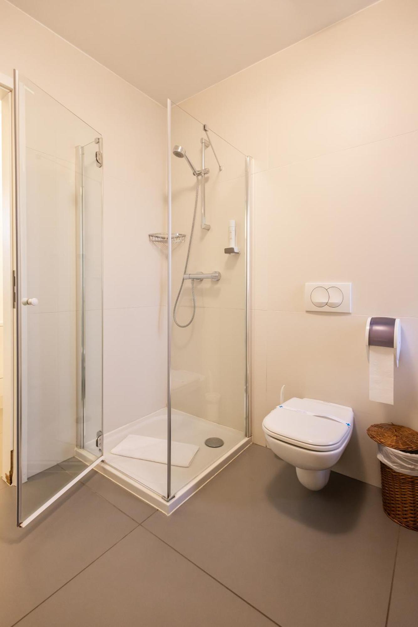 Vadkert Major Hotel Sarvar Ngoại thất bức ảnh